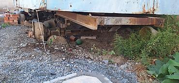 Вагоны: Передвижная строительная бытовка/вагончик на шасси. - Металлический — 4