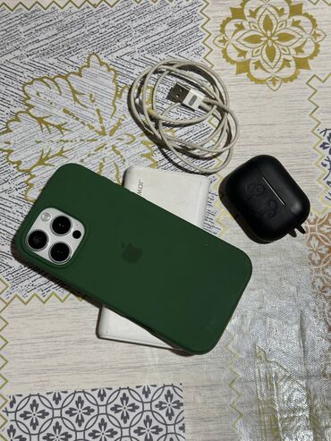 Apple iPhone: IPhone 16 Pro Max, Б/у, 1 ТБ, White Titanium, Наушники, Чехол, Кабель, 100 % — 12