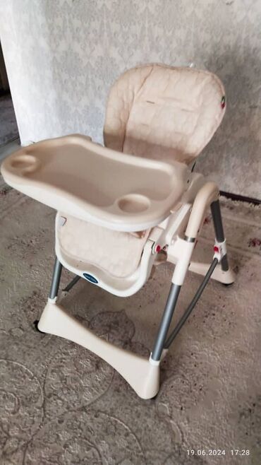 стул для кормления ребенка: Тамактандыруучу отургуч Кыздар үчүн, Балдар үчүн, Колдонулган