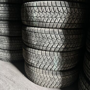 Шины: Шины 215 / 70 / R 16, Зима, Б/у, Комплект, Внедорожные (АТ/МТ), Япония, Bridgestone