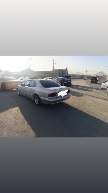 Mercedes-Benz: Mercedes-Benz E-Class: 2001 г., 3.2 л, Автомат, Бензин, Седан — 2