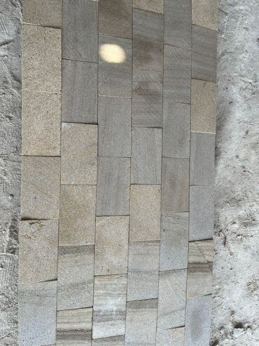 Dekorativ daşlar: Təbii daş məhsulları - Bazalt/klinker tipli qara-boz döşəmə daşları — 16