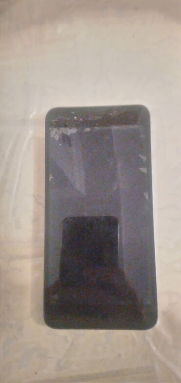 telef: IPhone Xr, Qara, Qırıq