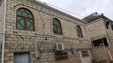 səlyan şəhərində ev satışı: 7 otaqlı, 70 kv. m, Orta təmir