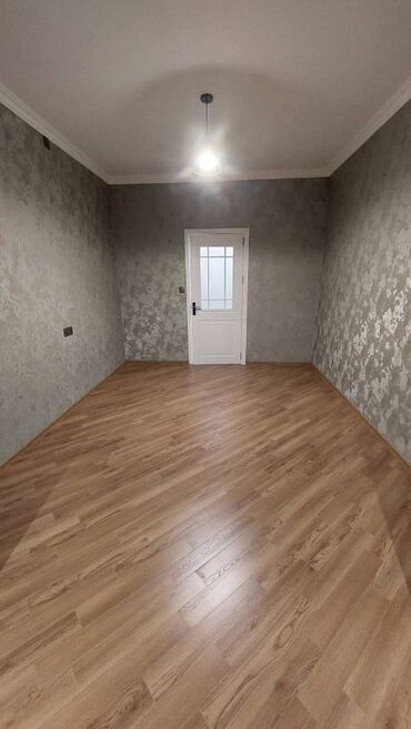 Köhnə tikili: Bakı, 8-ci mikrorayon, 2 otaqlı, Köhnə tikili, m. Azadlıq Prospekti, 65 kv. m — 2