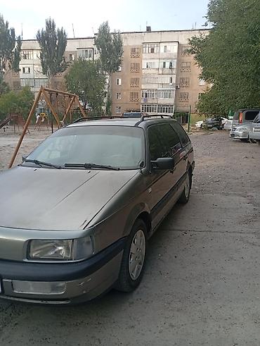 Volkswagen: Volkswagen Passat: 1993 г., 2 л, Механика, Бензин, Универсал — 3