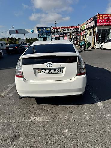 Toyota: Gundelik icare salam diqqetnen oxuyun sora elaqe saxlayin 20 manat — 4