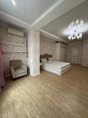 3-комнатная квартира в аренду. $1 700/мес ≈ 166 250 сом Исанова /
