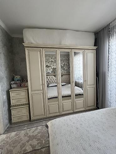удобный компьютерный стол: Продаю дорогой мебель брали за 180к -Классический письменный стол с — 7