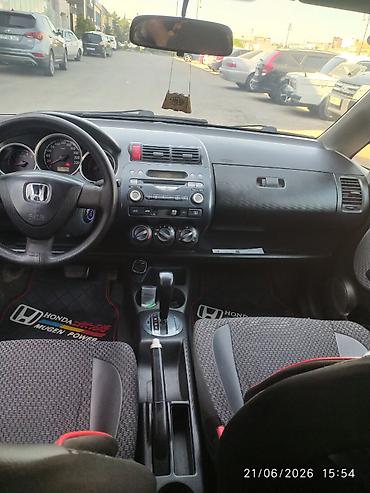 honda stream 2002: Honda Jazz: 1.4 l | 2004 il Hetçbek — 2