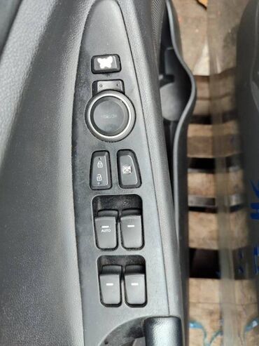 Суппорты: Блок управления стеклами Hyundai Sonata YF 2013 перед. лев. (б/у)