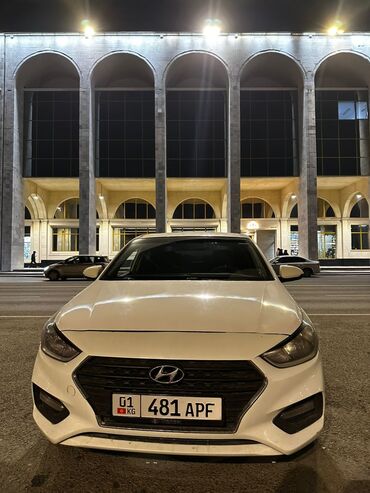 мини автобус: Hyundai Solaris: 2017 г., 1.4 л, Механика, Бензин, Седан