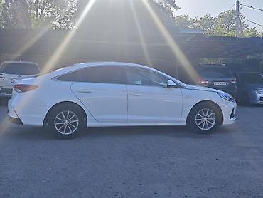 Hyundai: Hyundai Sonata: 2019 г., 2 л, Автомат, Газ, Седан — 8
