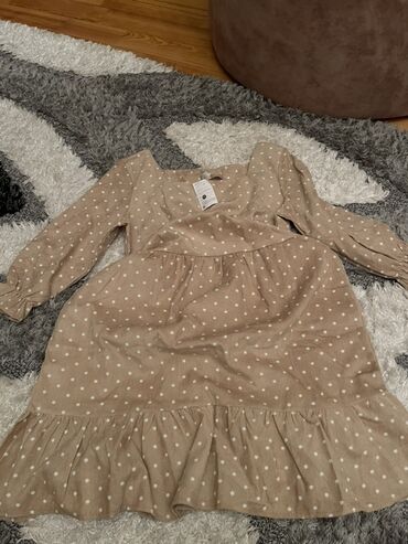 Gündəlik donlar: Qadın paltarı – bej rəngli, ağ xallı - Üslub: midi uzunluqda, aşağı — 4