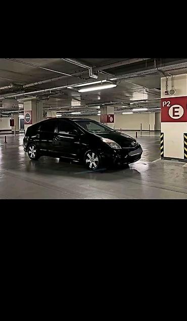 şuşa ramana: Toyota Prius: 1.3 l | 2014 il Hetçbek — 4