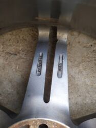 Бинокли: Бинокль, ДИСКА 17-РАЗМЕР ОРИГИНАЛ СОСТ КАК НОВЫЙ. бпп 8х30 и Бинокль — 9