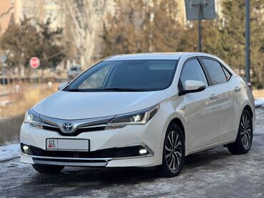 Toyota: Toyota Corolla: 2019 г., 1.8 л, Вариатор, Гибрид, Седан