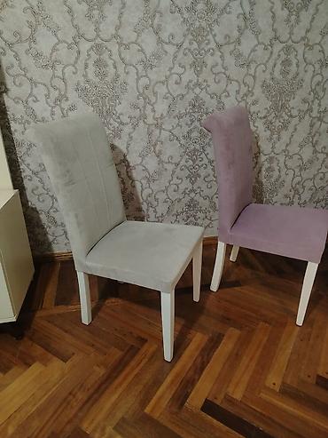 Mebel: Qonaq otağı üçün, İşlənmiş, Açılan, Dördbucaq masa, 8 stul — 8