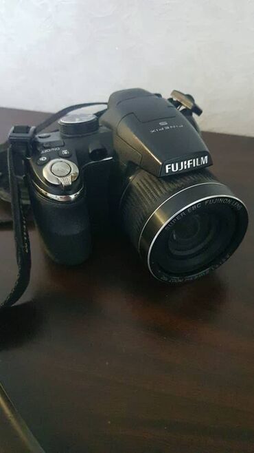 wr очки: Продаю фотоаппарат! Стоимость 4000 сом