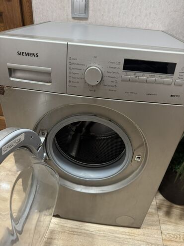 бытовая техника с уценкой: Стиральная машина Siemens, 6 кг, Б/у, Автомат, Без сушки