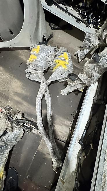 Панели, обшивки: BMW X5 (E53), авто запчасти Салонные детали ходовой частьАбс блоки — 23