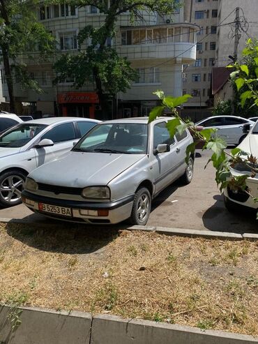 опель вектра с: Volkswagen Golf: 1993 г., 1.4 л, Механика, Бензин, Хэтчбэк