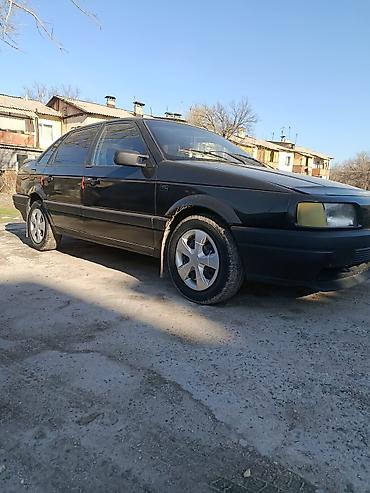 Volkswagen: Volkswagen Passat: 1992 г., 2 л — 1