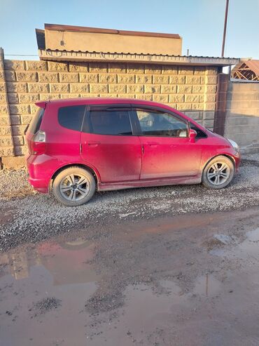 аренда такси авто: Сдаю в аренду: Легковое авто, Под такси