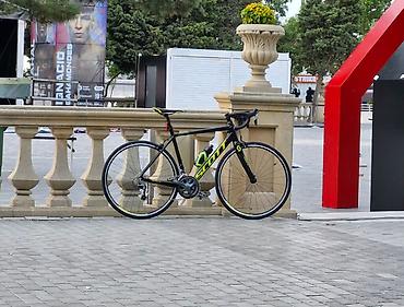 scott velo: United Sportdan alınıb. Sənədi.çeki, zəmanət kitabı var. əlavə vinos + — 3