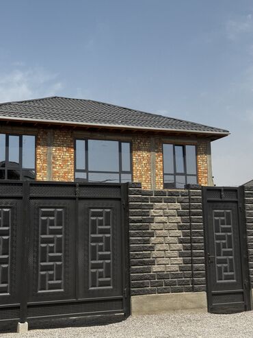куплю дом бакай ата: Дом, 260 м², 6 комнат, Риэлтор, ПСО (под самоотделку)