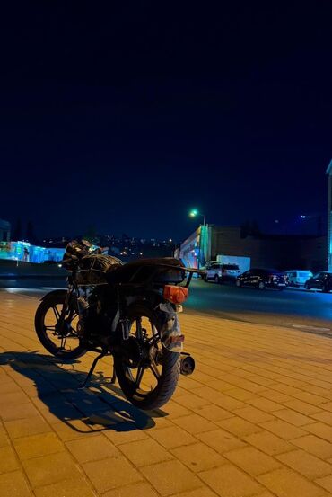 Motosikletlər: 150 sm3