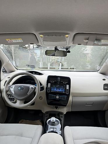 Nissan: Nissan Leaf elektrikli hetçbek Avtomobil ideal Veziyetdedir Bez — 8
