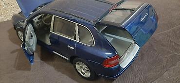 inmotion v8: Porsche Cayenne S – Maisto 1:18 die-cast model - Brend/model: Maisto — 4