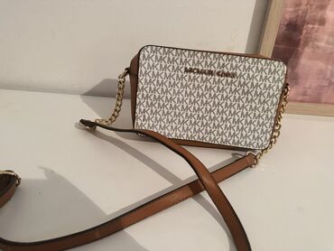 leprsave haljine do kolena: Torba za rame, Michael Kors, Materijal: Veštačka koža