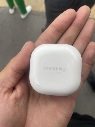 телефоны бу ош: Продаются оригинальные самсунговские наушники Samsung buds live в