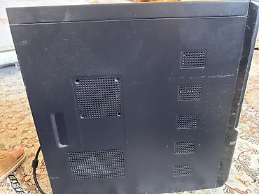 корпус для компьютера: Masaüstü kompüter korpusu (ATX/microATX üçün) - Qarşı panel: 5.25" — 2