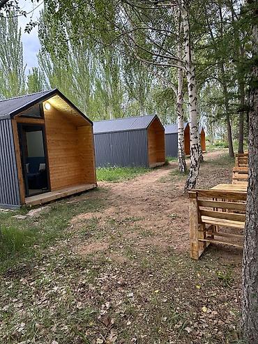 Продажа отелей и хостелов: Срочно продаются 5 домов в стиле Barnhouse (с. Кара-Ой) на территории — 29