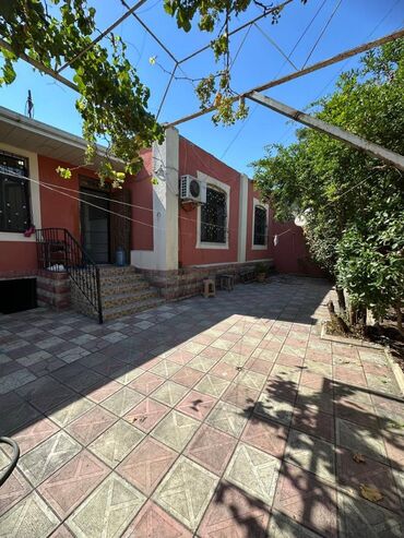 Uzunmüddətli kirayə evlər: 100 kv. m, 3 otaqlı, Qaz, İşıq, Su -da lalafo.az — 16 Uzunmüddətli kirayə evlər: 100 kv. m, 3 otaqlı, Qaz, İşıq, Su — 16