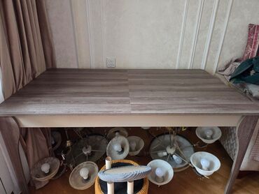 metbex stollari ve stullari: Qonaq masası, Yeni, Açılan
