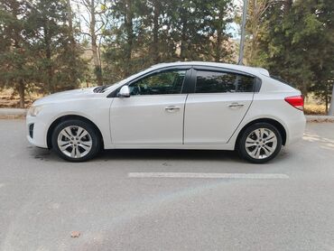 Chevrolet: 14500AZN satılır maşın Bakidədir. Chevrolet cruze hackbek. Merkezi — 7
