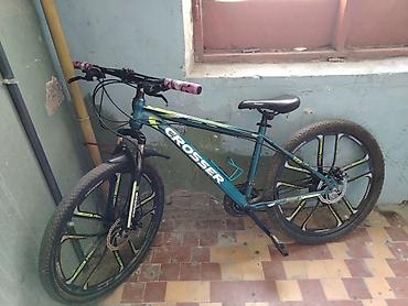 Dağ velosipedləri: Crosser dağ velosipedi Xüsusiyyətlər: - Alüminium hardtail çərçivə — 7