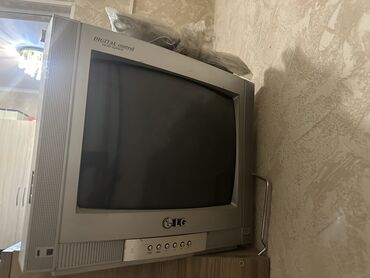продаю старый телевизор: Продаются телевизоры
По 1000