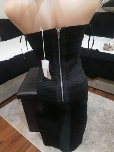 Haljine: Glamorous S (EU 36), bоја - Crna, Top (bez rukava) — 6