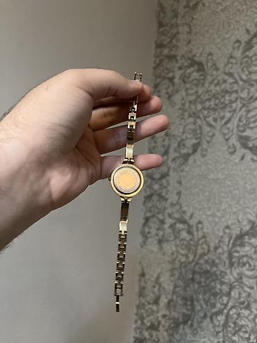 qizil saatlar instagram: Qadın qol saatı – qızılı rəng - Korpus: metal, qızılı rəng - — 4