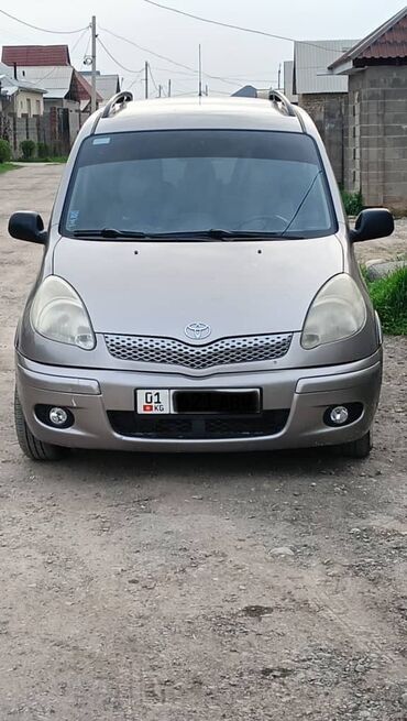 toyota механика: Toyota Yaris: 2004 г., 1.3 л, Механика, Бензин, Хэтчбэк