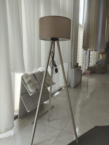 Torşerlər: Üçayaqlı torşer lampa – Yağmur Aydınlatma - Dizayn: Minimalist — 13