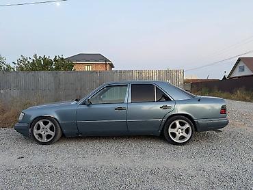 e34 2 5: Mercedes-Benz W124: 1995 г., 3.2 л, Автомат, Бензин, Седан — 4