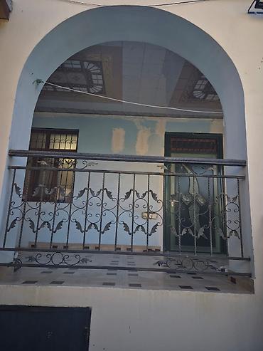 banka balon qebulu: Balkon məhəccəri, Dəmir, Ünvandan götürmə — 3