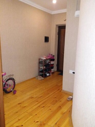 Yeni tikili: 2 otaqlı, Yeni tikili, 82 kv. m — 28