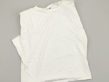 białe t shirty dekolt v: T-shirt, Pull and Bear, S (EU 36), condition - Good